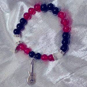 🎸 Beaded Bracelet with Silver Guitar 🎸 Charm, Silver Accents with Rhinestones 🎸